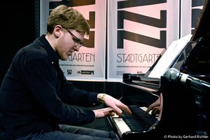 artist image